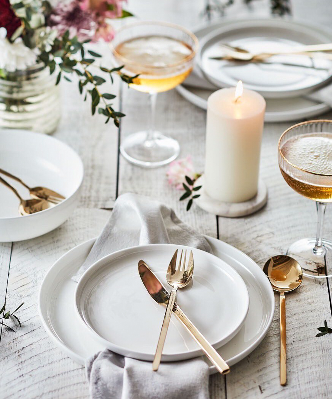 Crate and Barrel Table setting