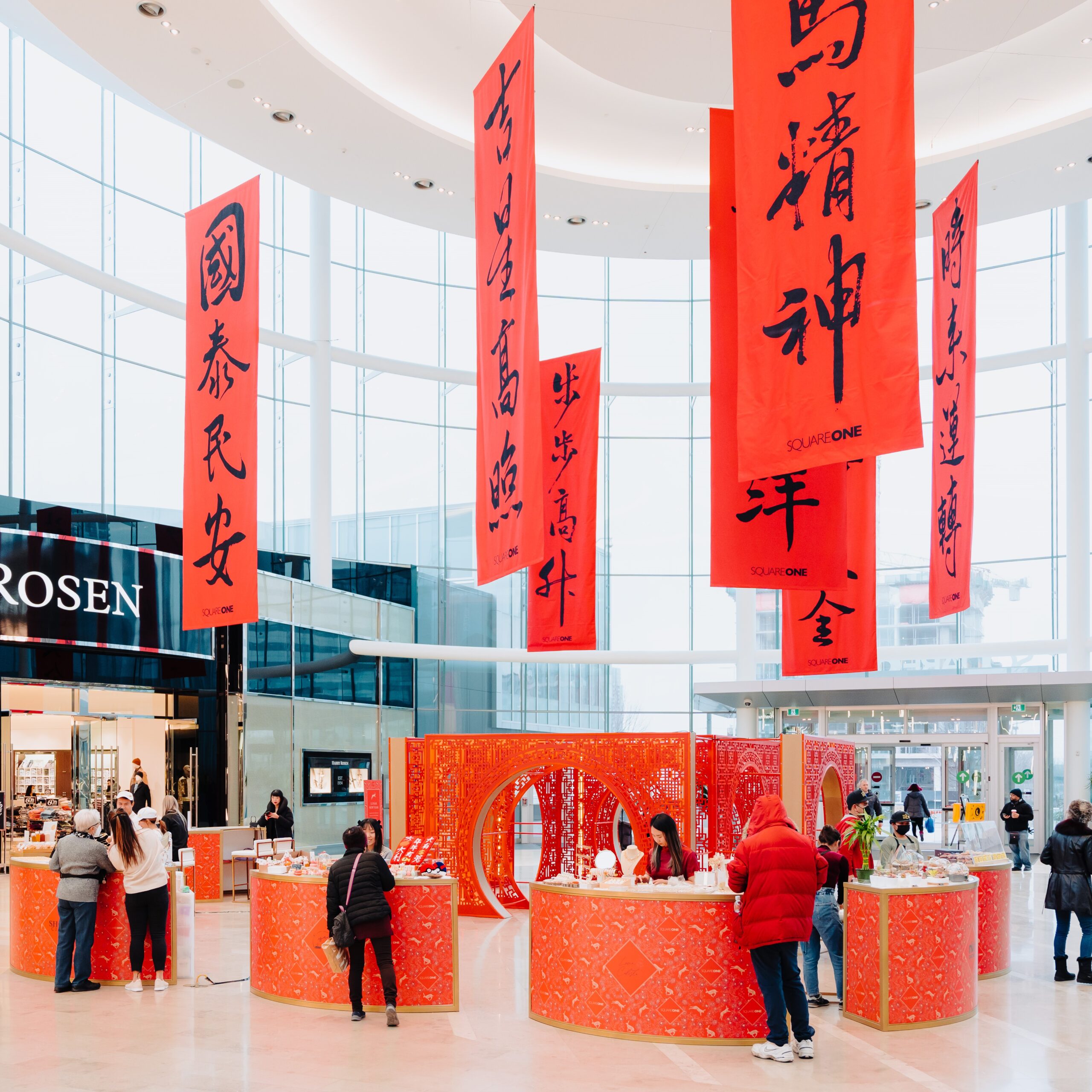 Massive holiday market now at Square One in Mississauga